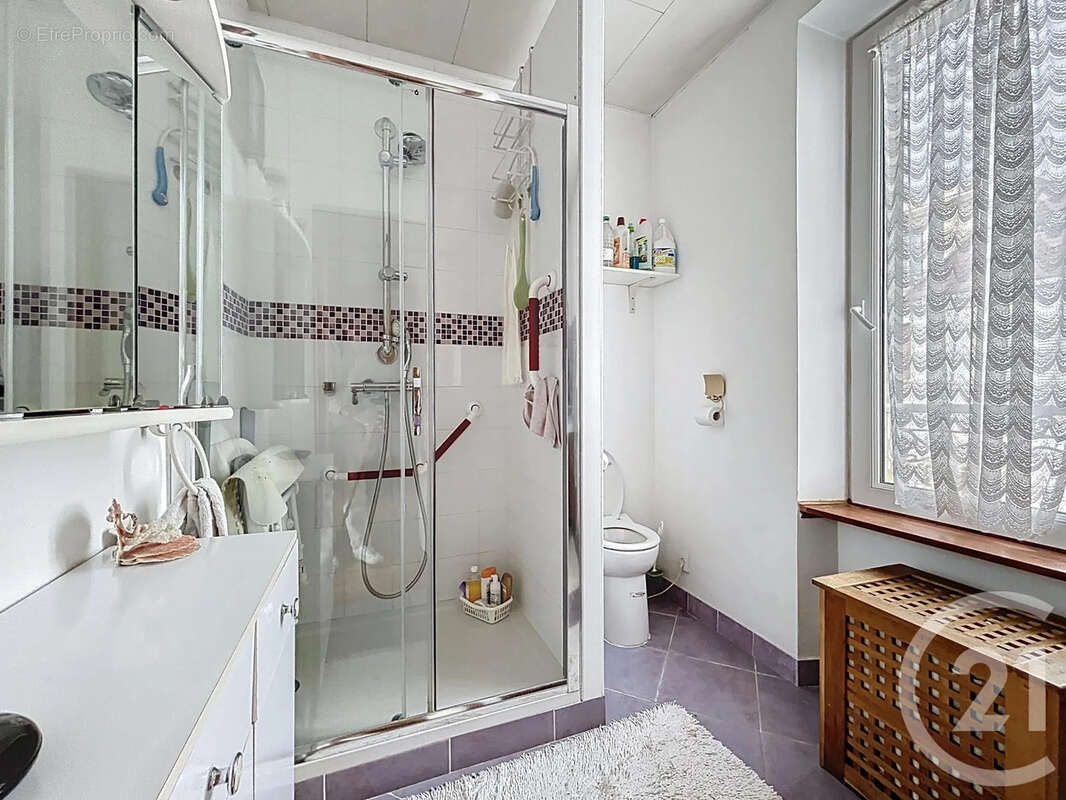 Maison à DAMMARIE-LES-LYS