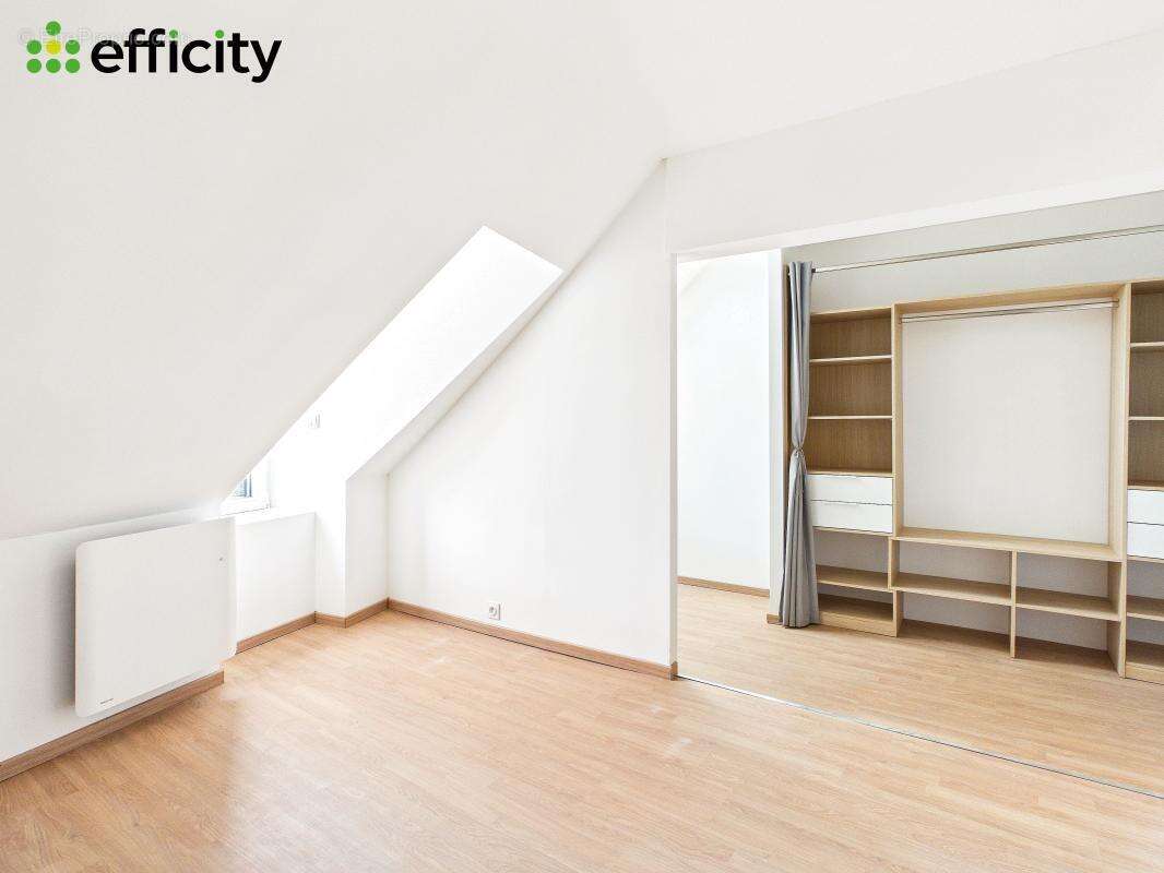 Maison 83 m² à Louvigne-Du-Desert  - photo 8