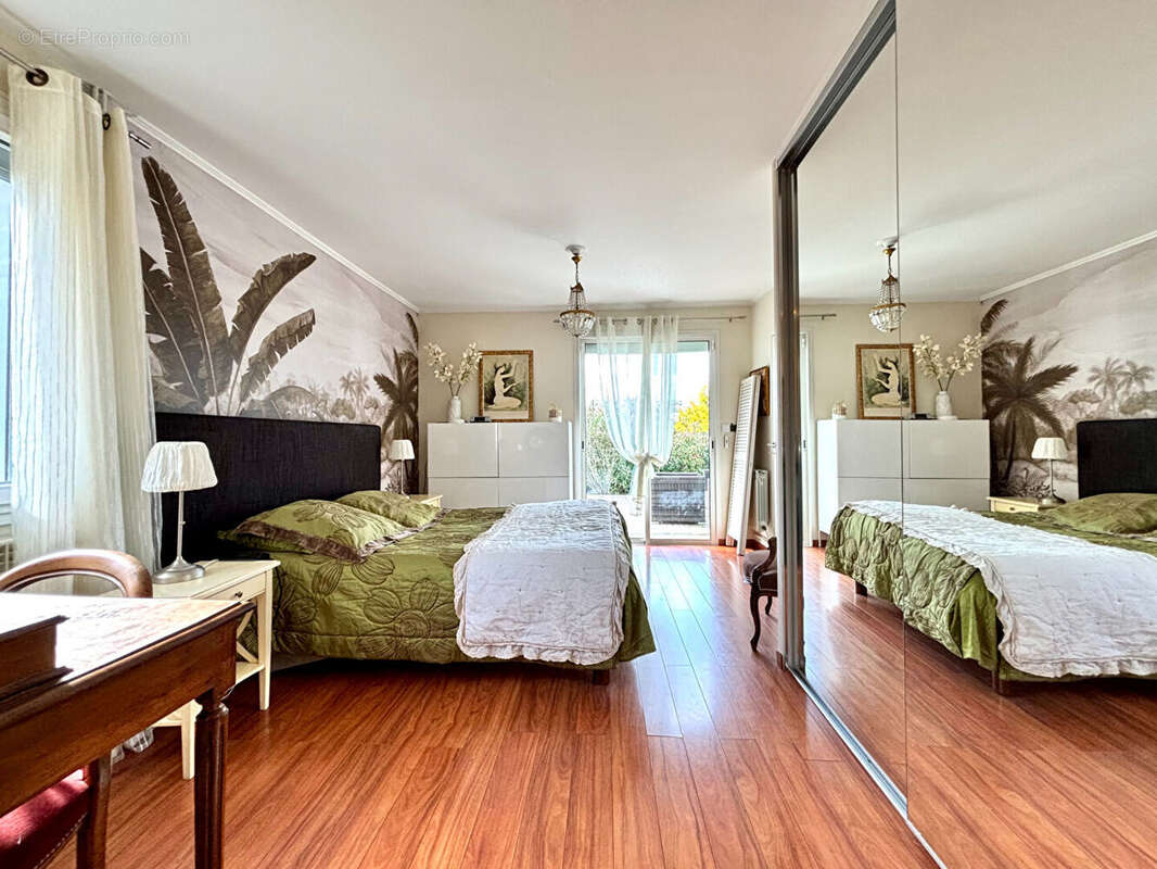 Maison à BLANQUEFORT