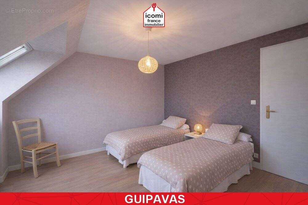 Maison à GUIPAVAS