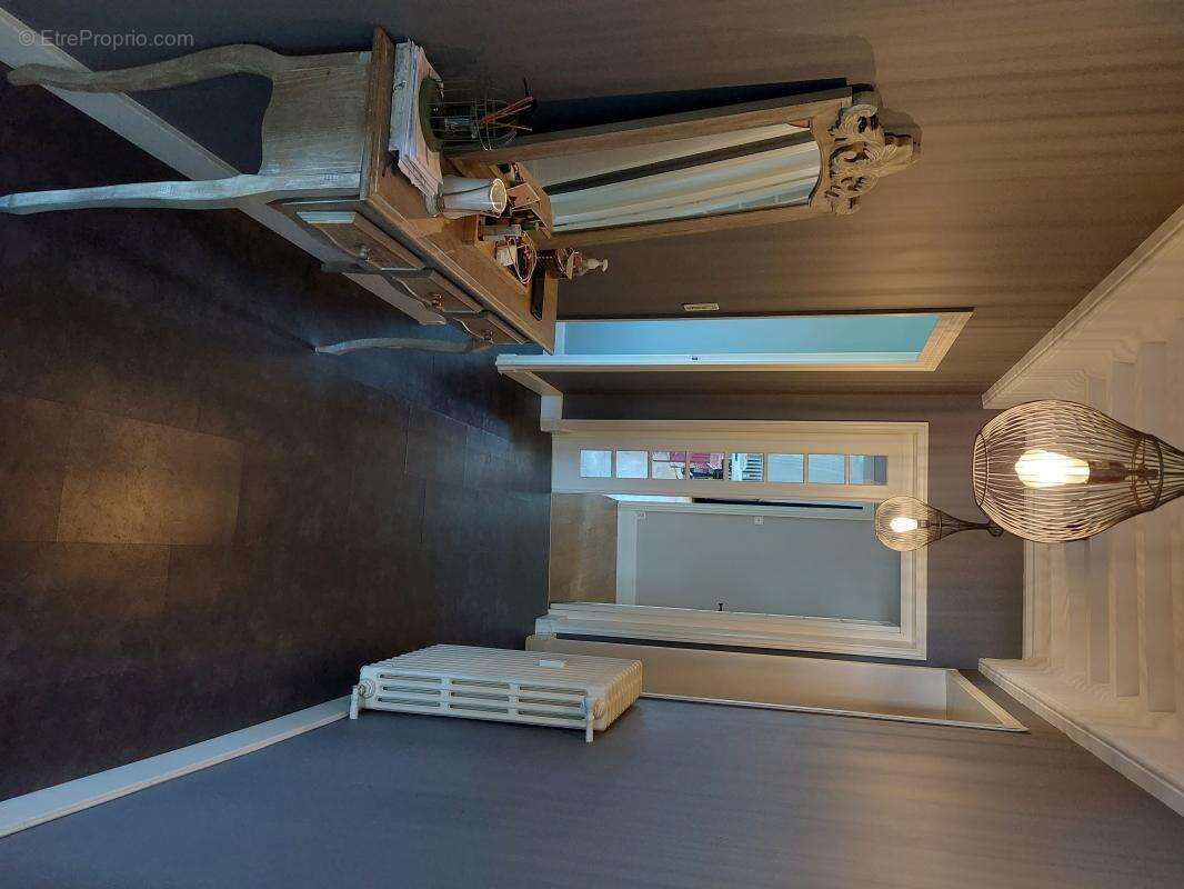 Appartement à PIERRE-BENITE