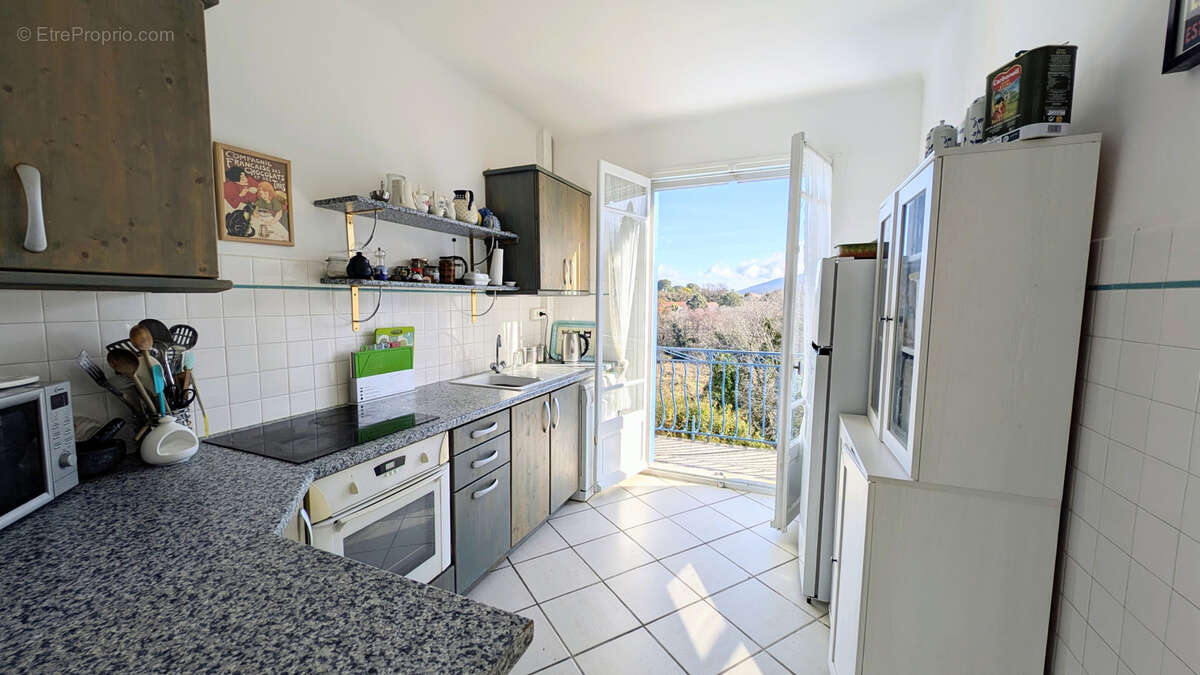 Maison à LAROQUE-DES-ALBERES