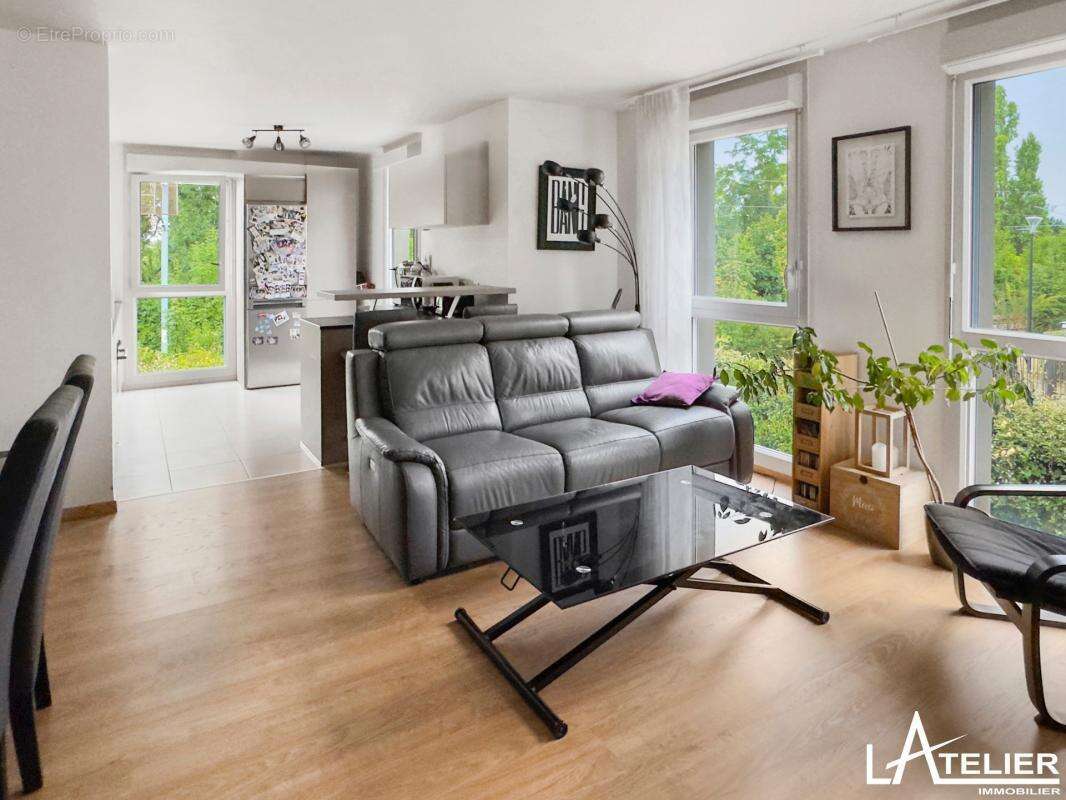 Appartement à MAREIL-MARLY