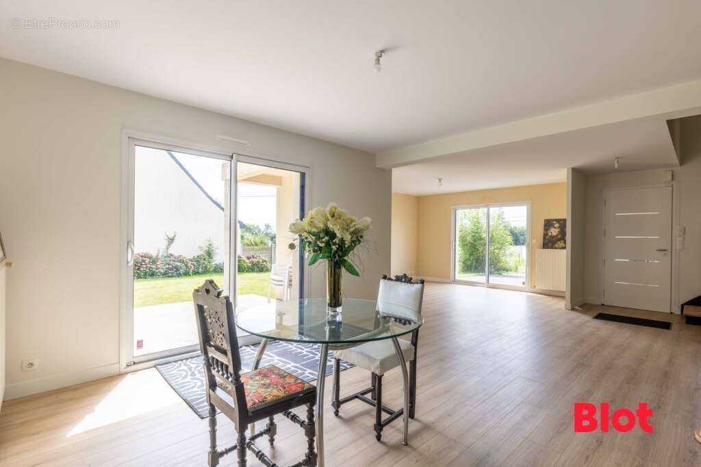 Maison 150 m² à Betton  - photo 6