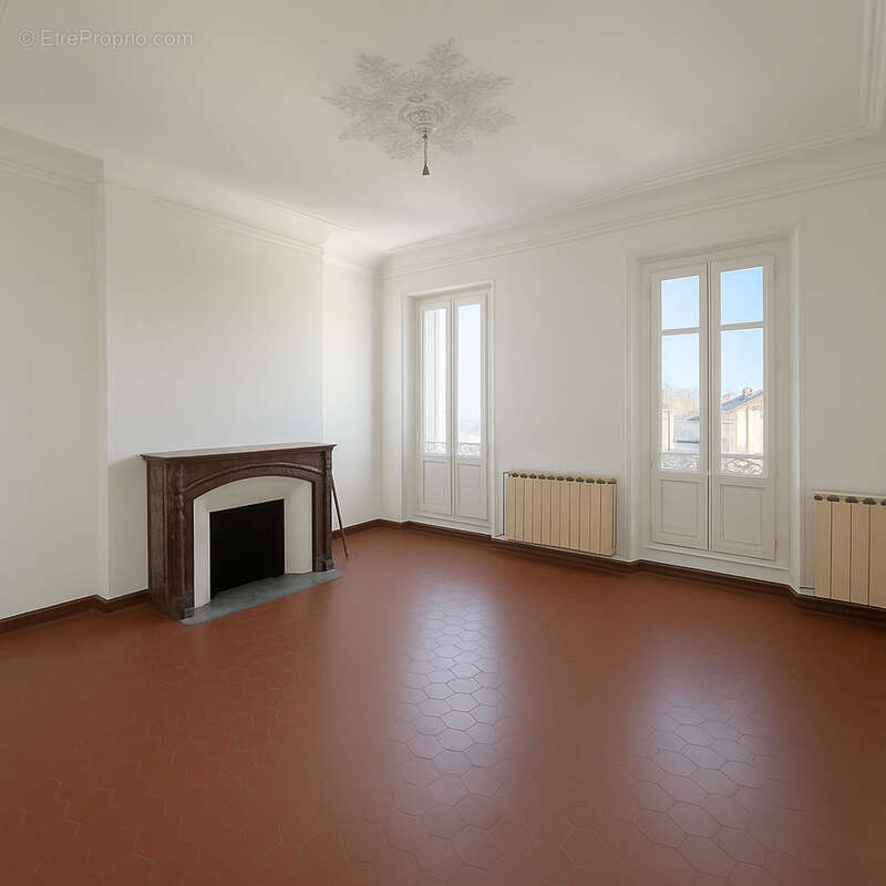 Appartement à MARSEILLE-6E