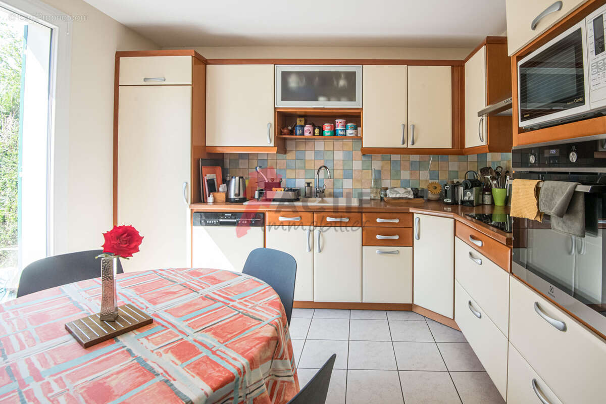 Maison à COURCOURONNES