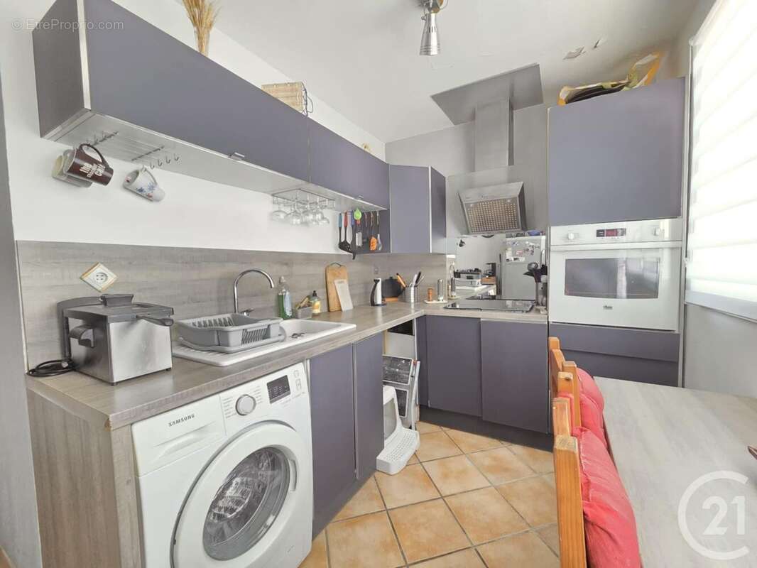 Appartement 60 m² à Toulon  - photo 3