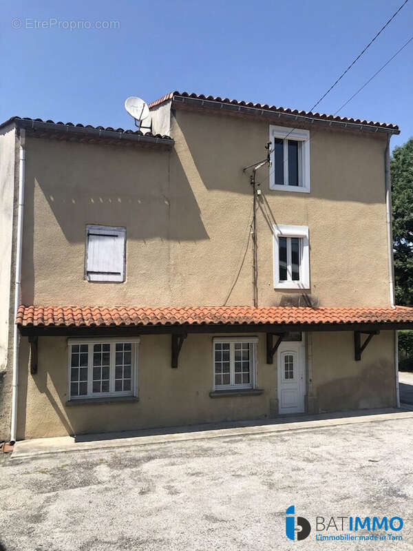 Maison à LABRUGUIERE
