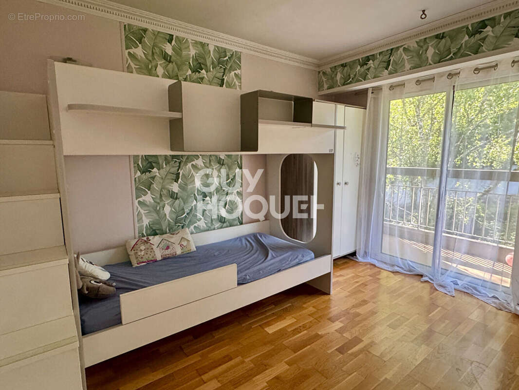 Appartement à ATHIS-MONS