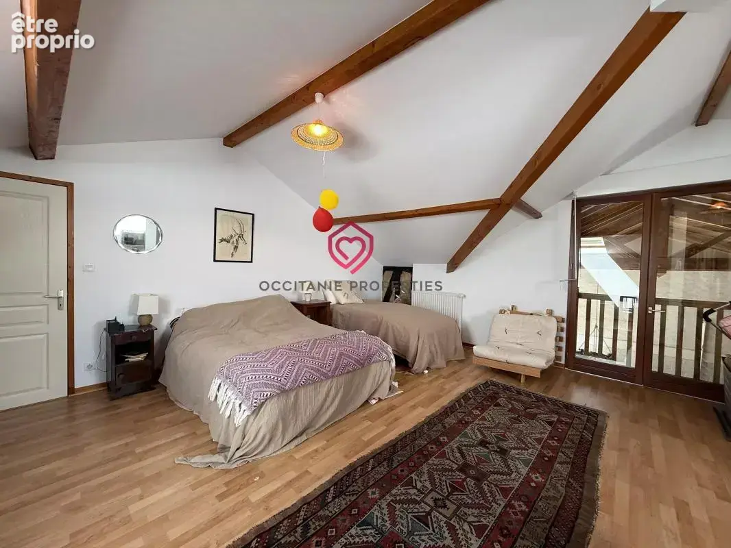 Maison avec gîte, dépendance et vue panoramique - photo 9