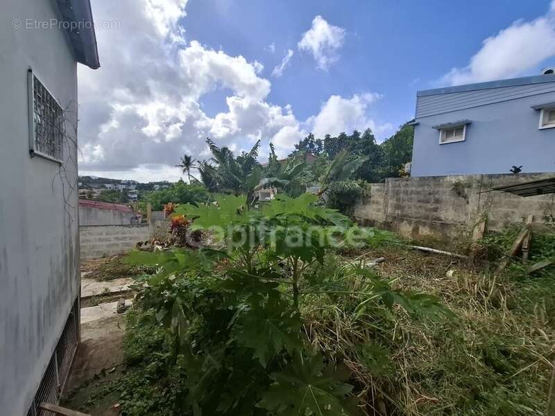 Maison à FORT-DE-FRANCE
