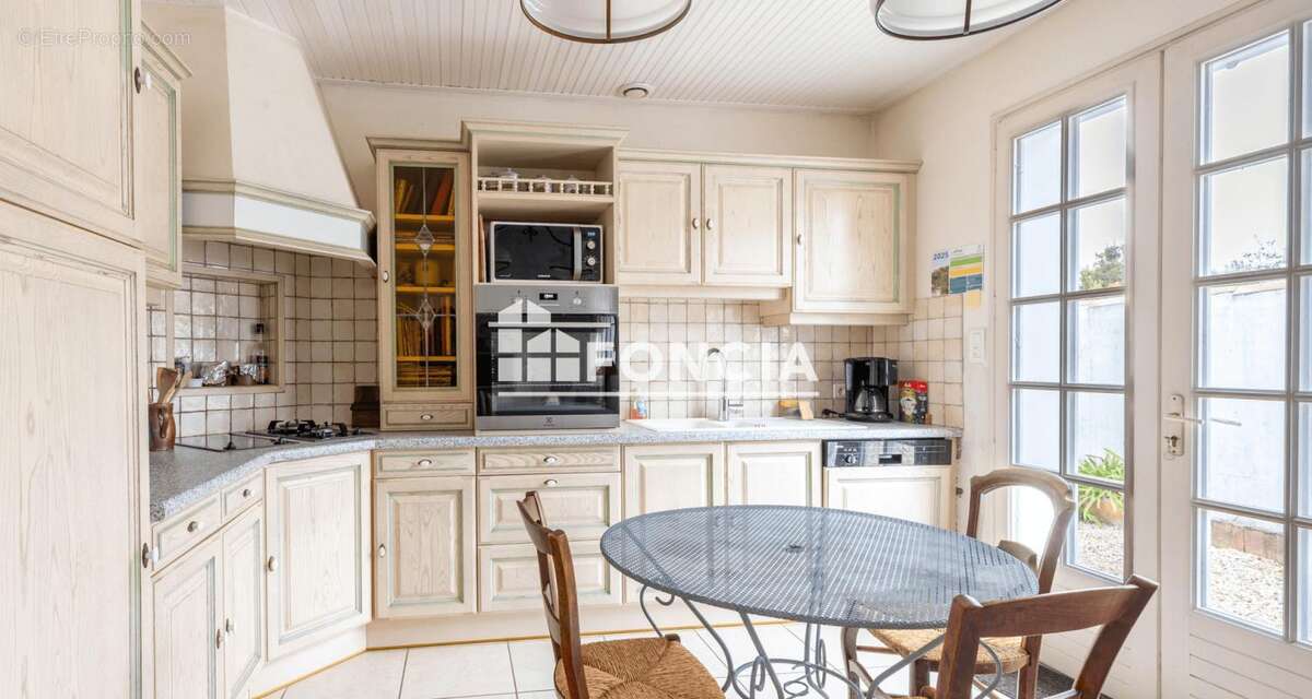 Maison à L&#039;EPINE