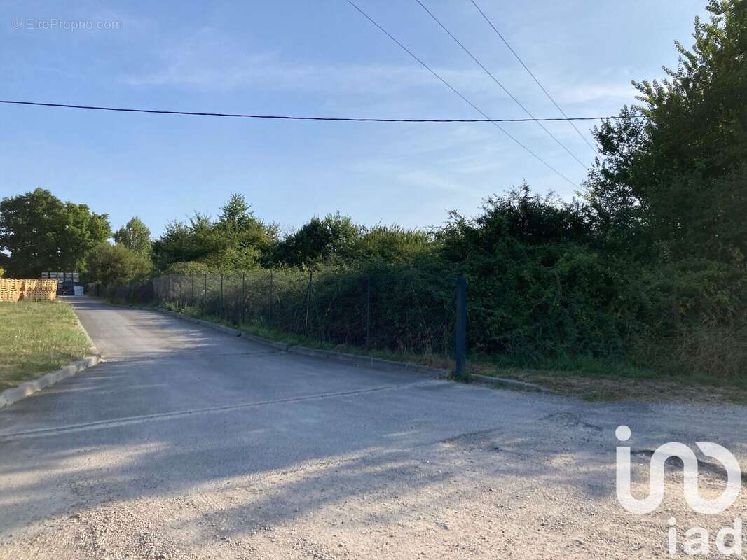 Photo 4 - Terrain à BEYCHAC-ET-CAILLAU