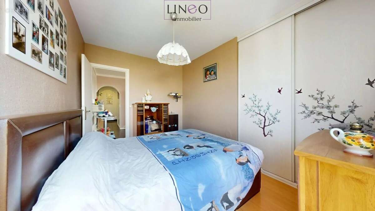 Appartement à THIAIS