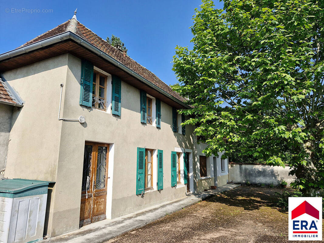 Maison à LES AVENIERES