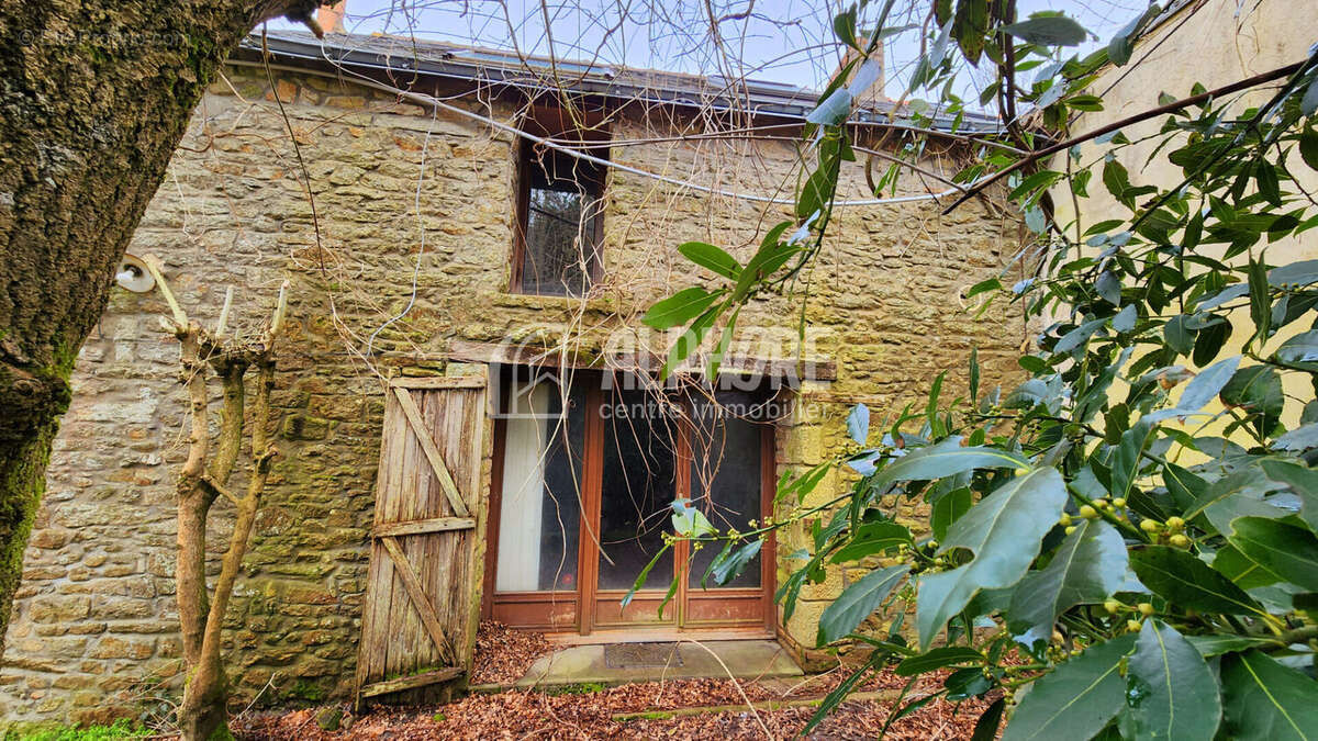 Maison à CORDEMAIS