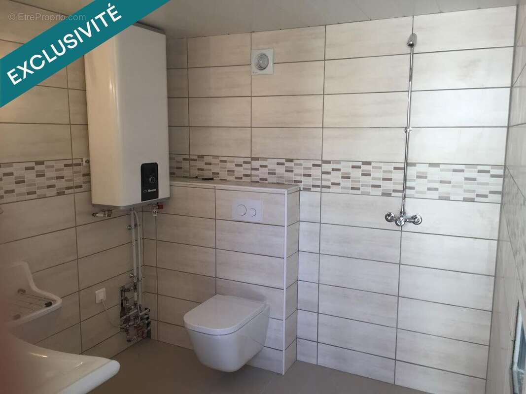 Appartement 222 m² à Charroux  - photo 3