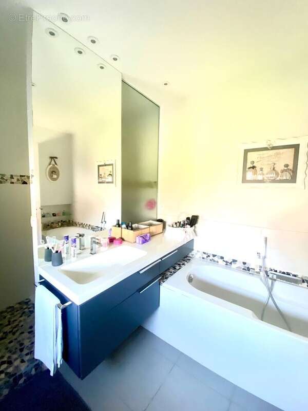 Photo 8 - Maison à SAINT-QUENTIN