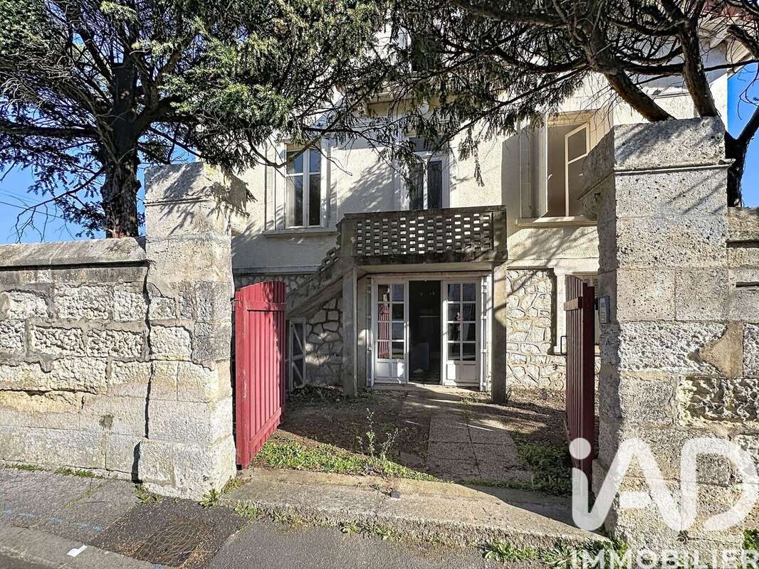 Photo 2 - Maison à ANGOULEME