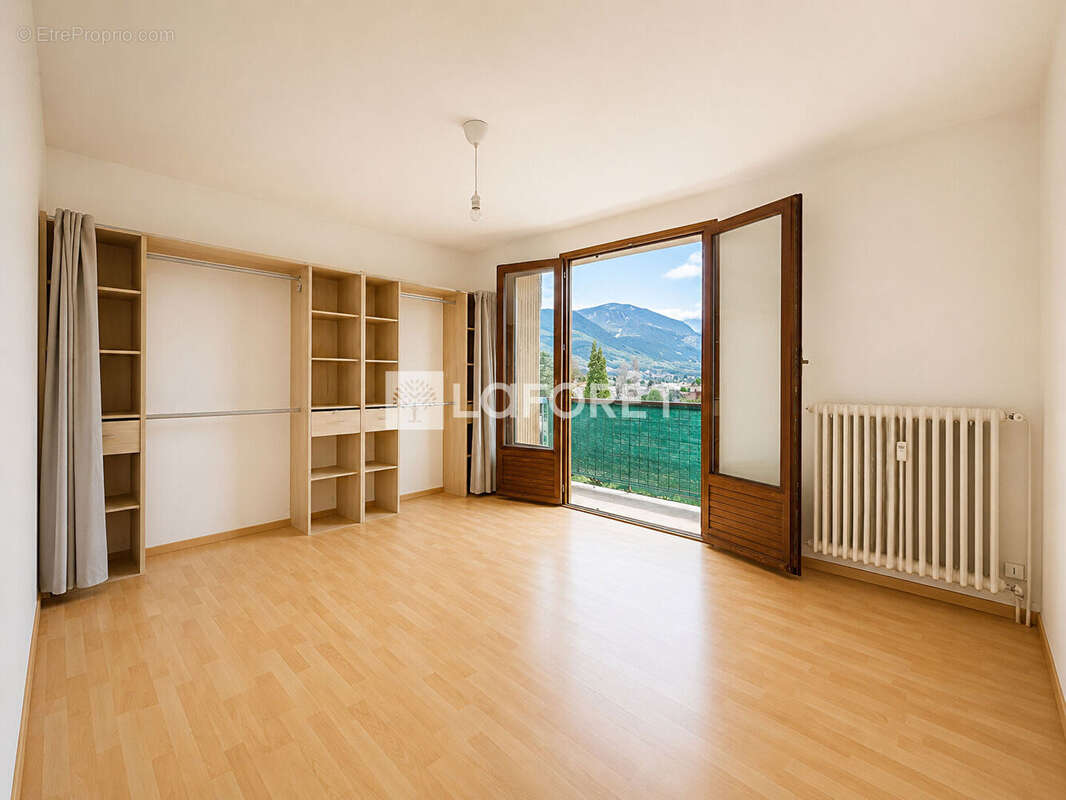 Appartement à LA RAVOIRE
