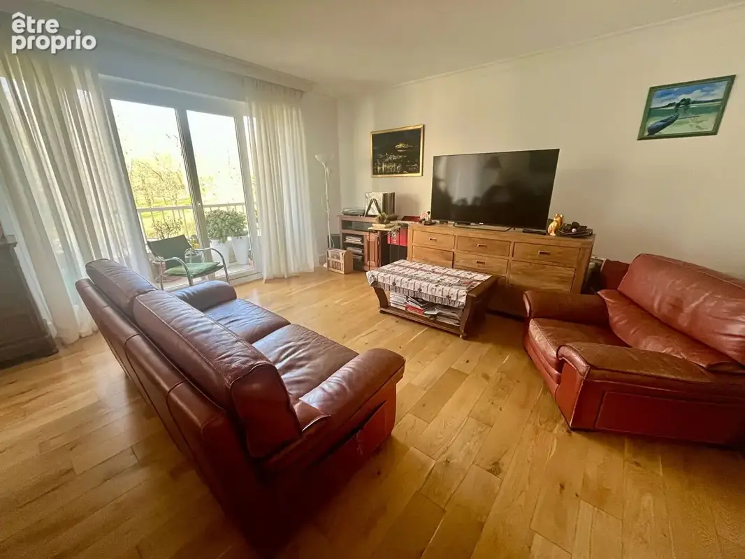 Appartement à MAISONS-LAFFITTE