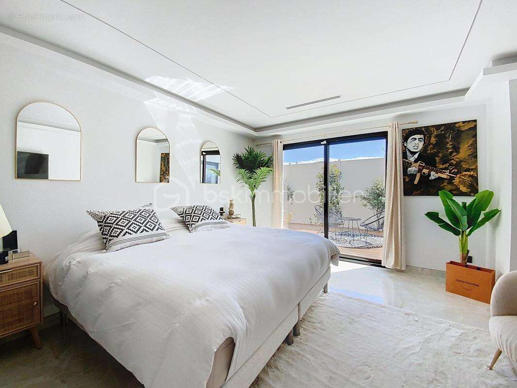 Villa contemporaine - grau d agde - piscine chauffee  et garage - - photo 8