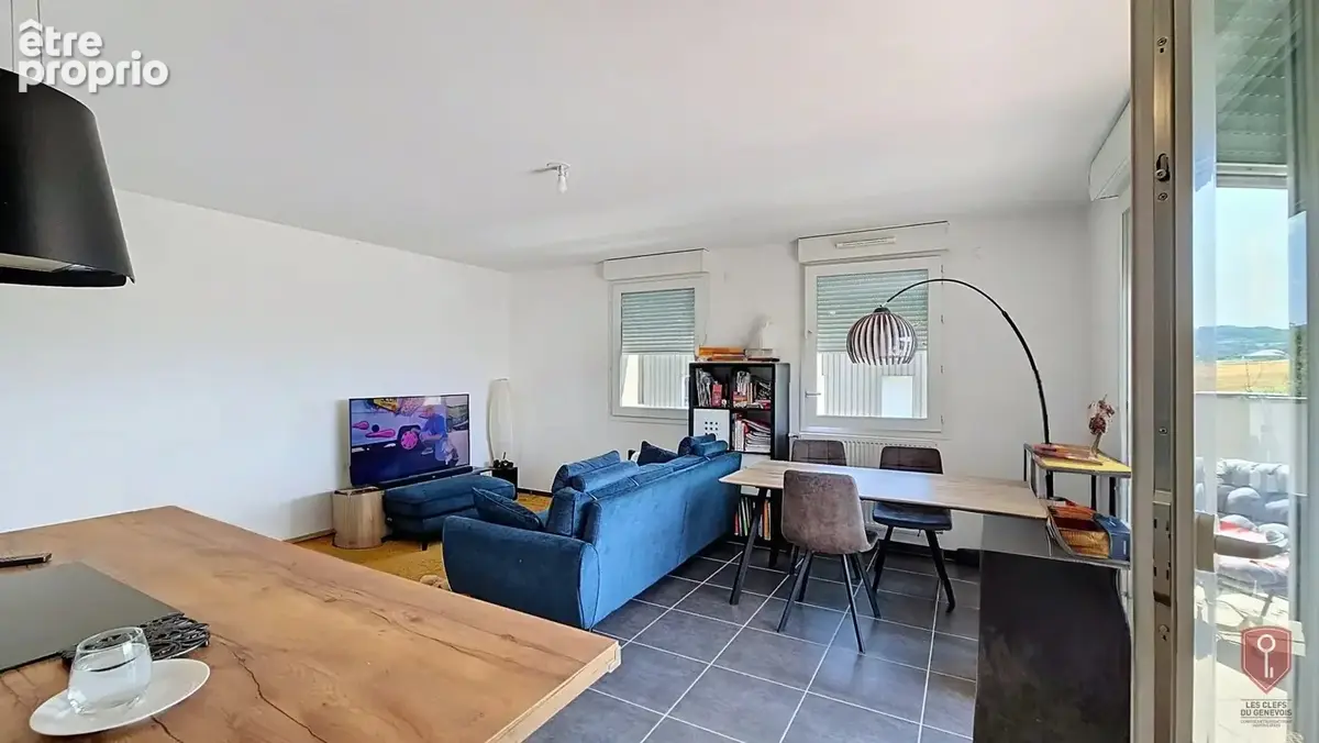Appartement à VIRY