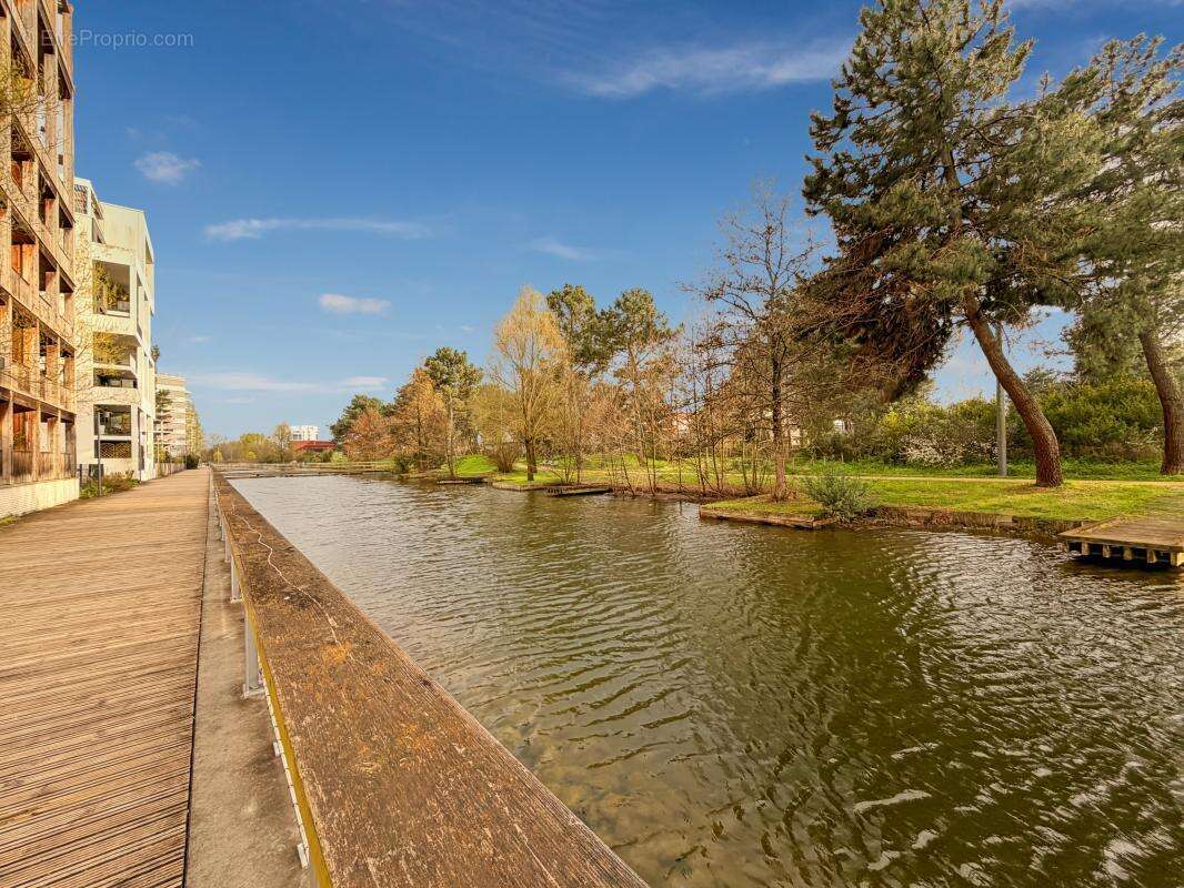 Appartement à BORDEAUX