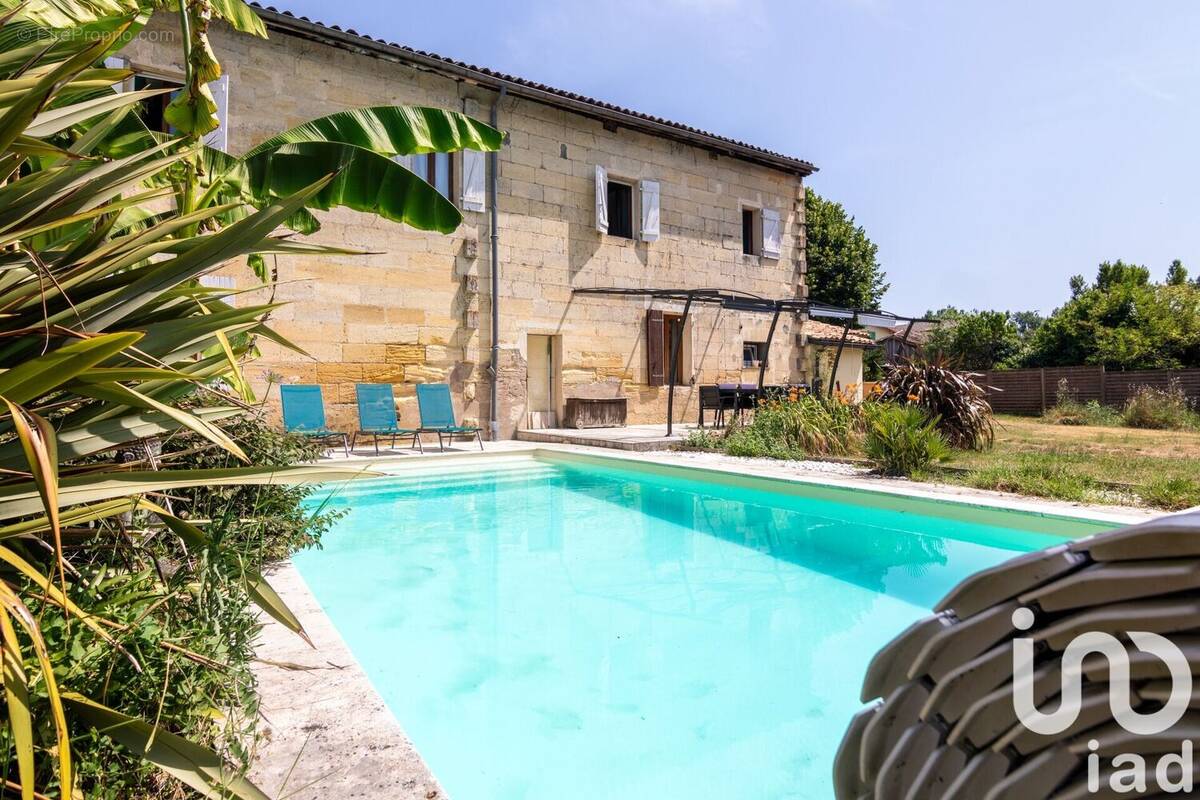 Photo 1 - Maison à SAINT-DENIS-DE-PILE