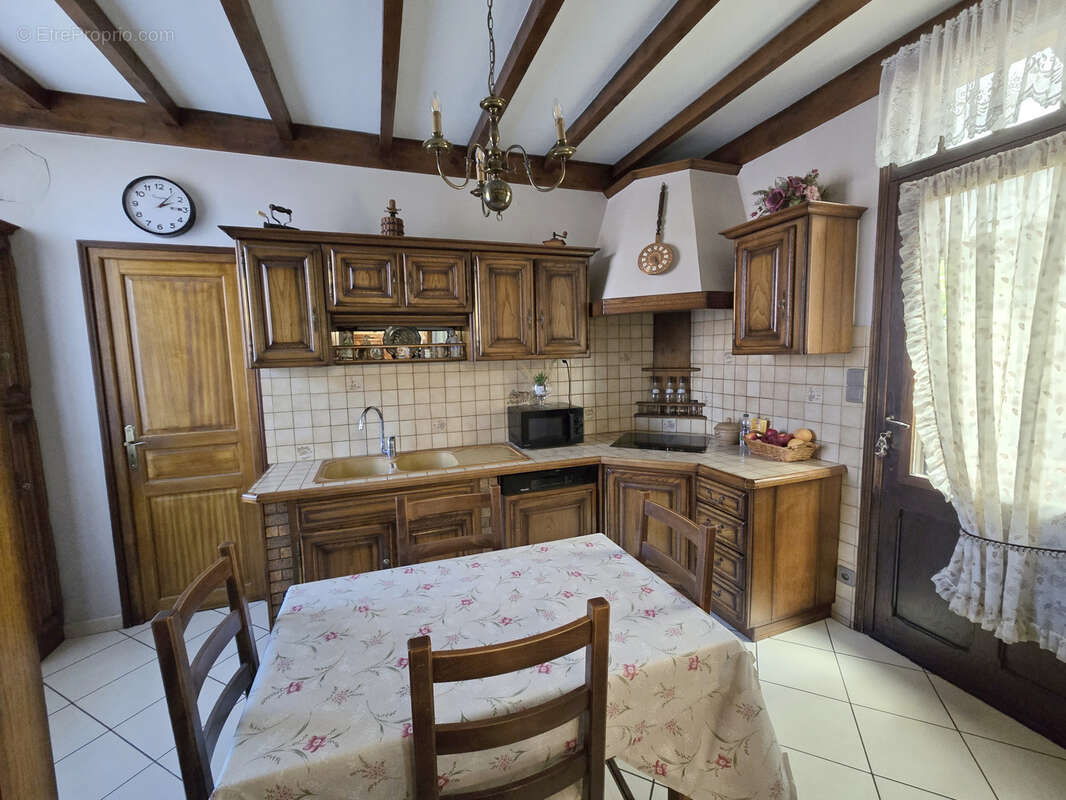 Maison à FONTAINE