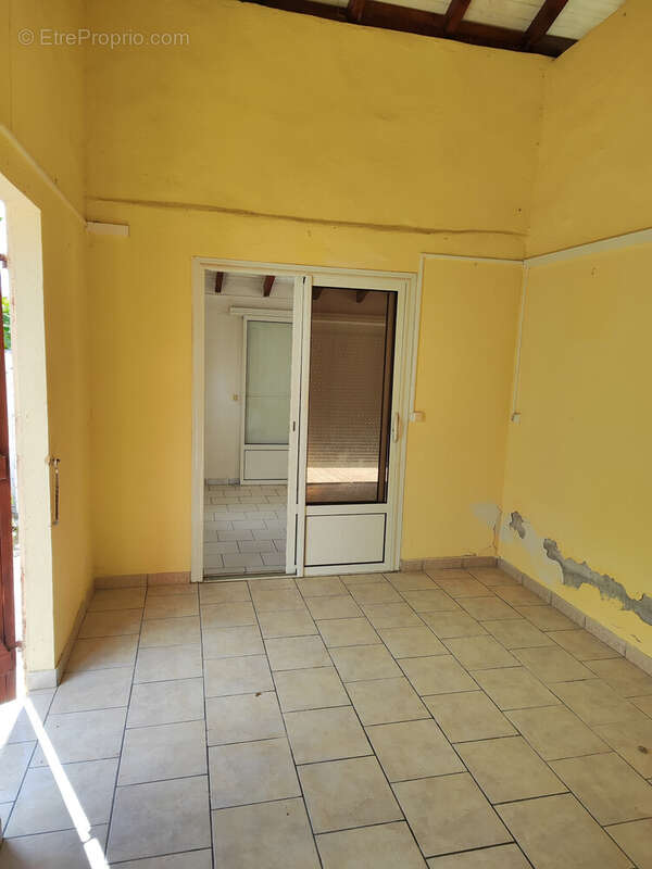 Maison à TERRE-DE-BAS