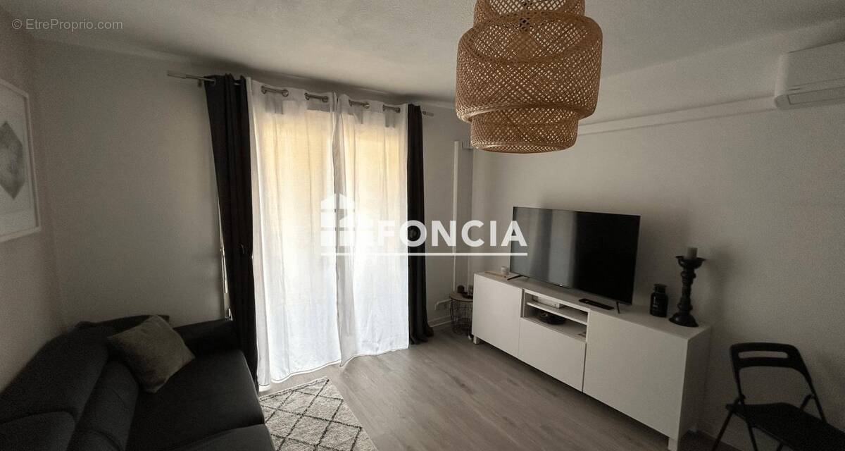 Appartement à SORGUES