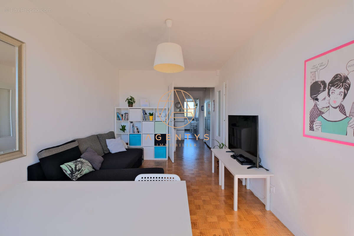 Appartement à SAINT-MAUR-DES-FOSSES