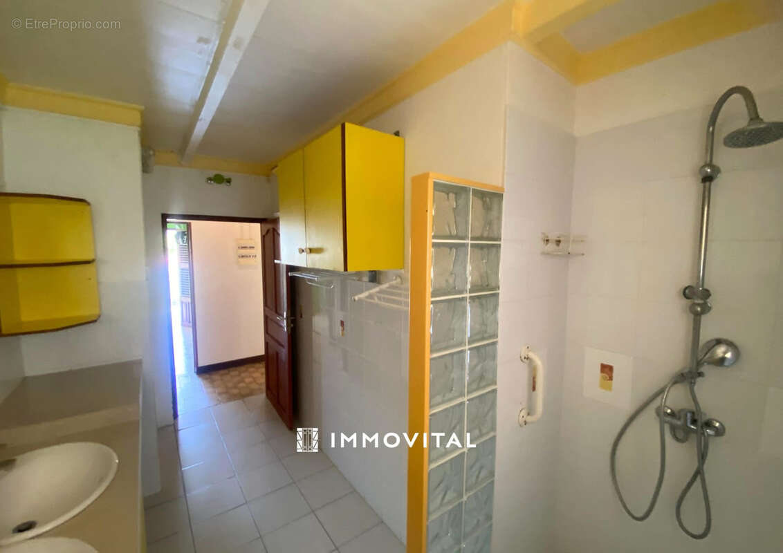 Villa T7 de Plain-Pied à Vendre - photo 7