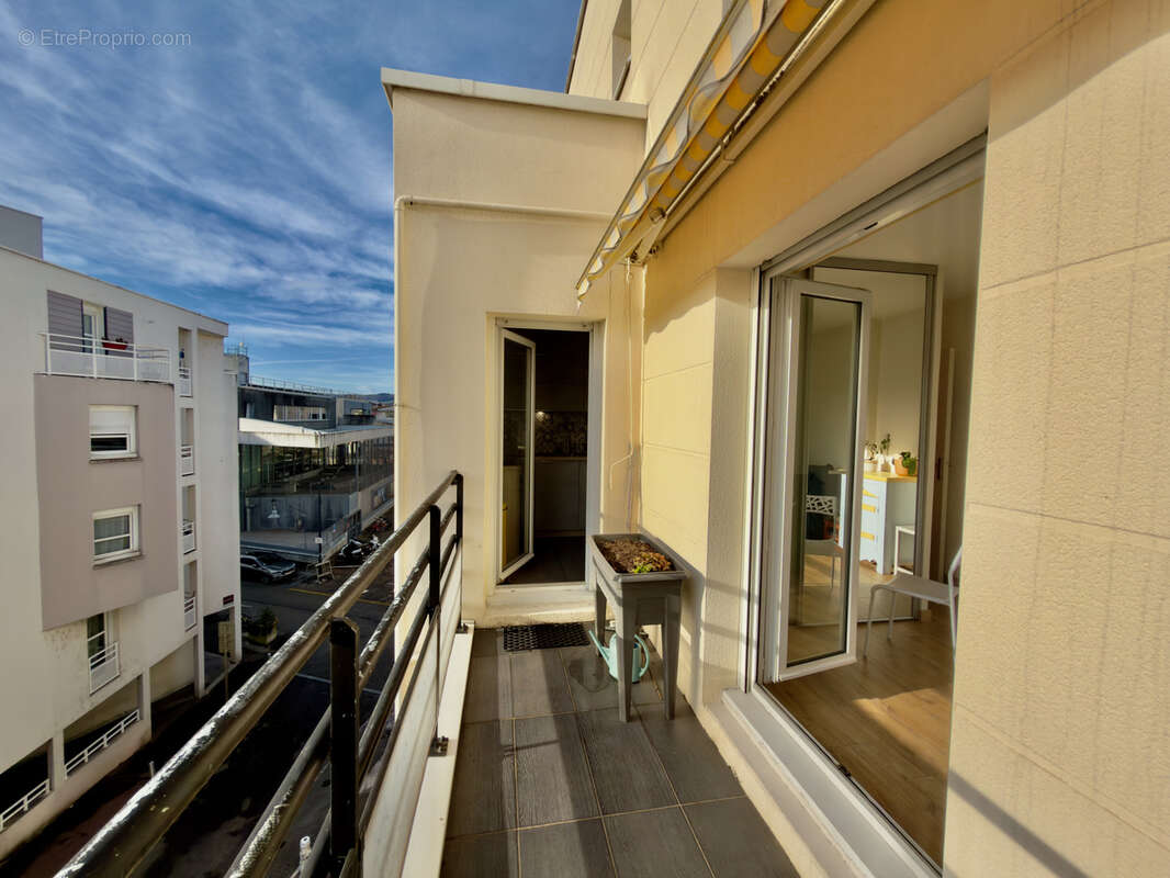 Appartement à MEYTHET