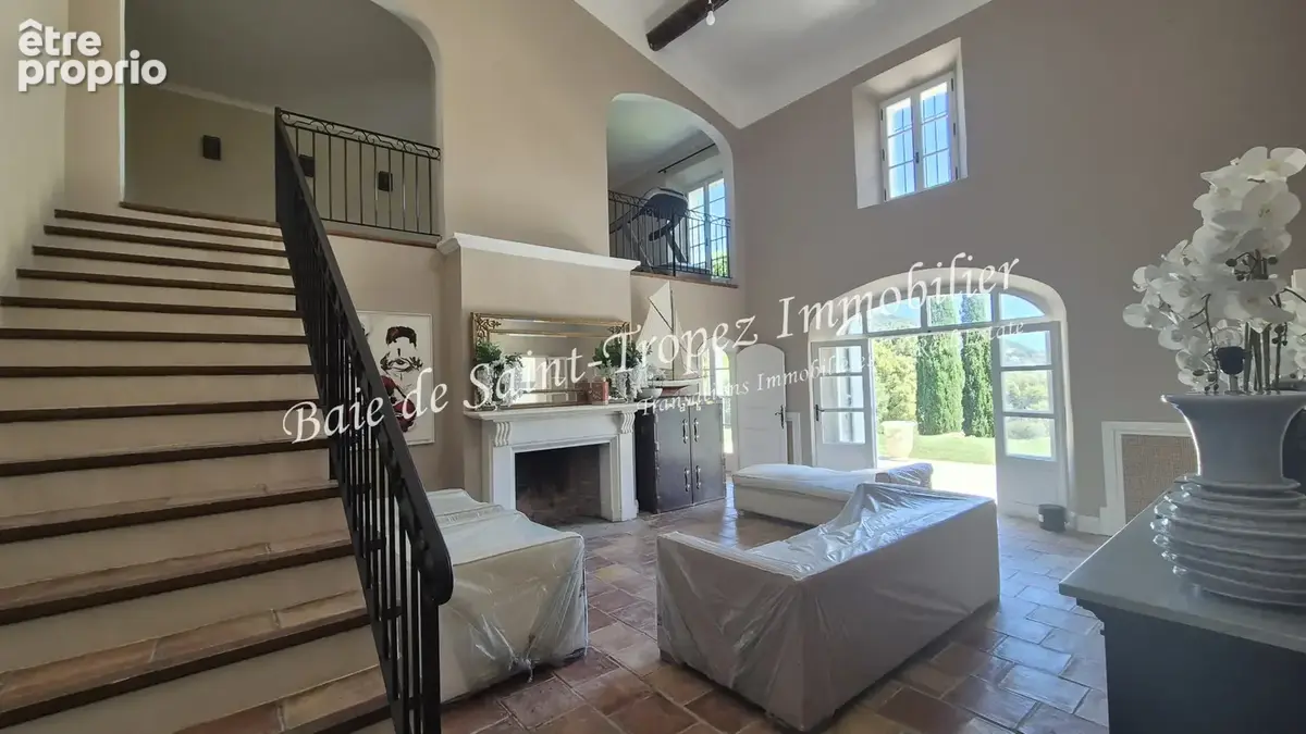 Villa avec piscine sur plus d'un hectare à 4km de la mer - photo 7