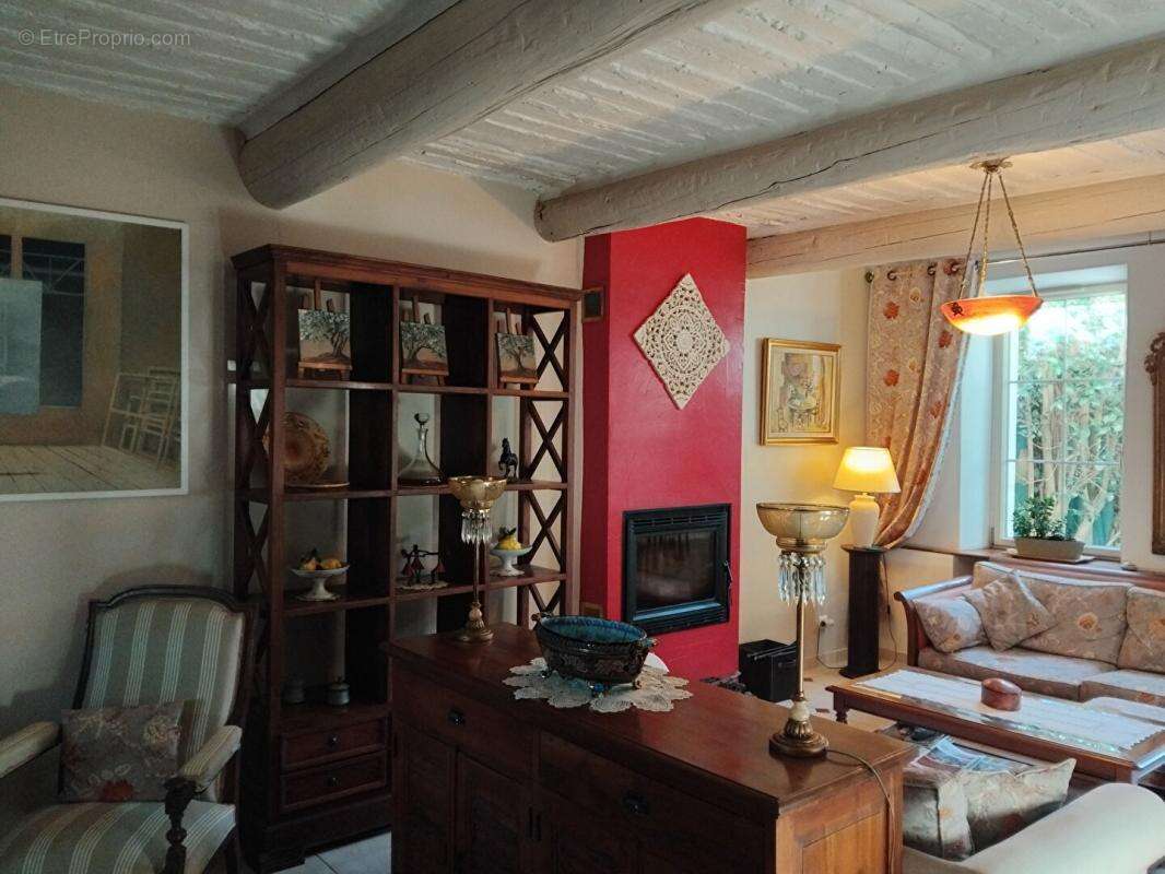 Maison à ROUSSILLON
