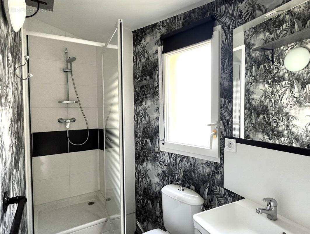 Maison à MESCHERS-SUR-GIRONDE