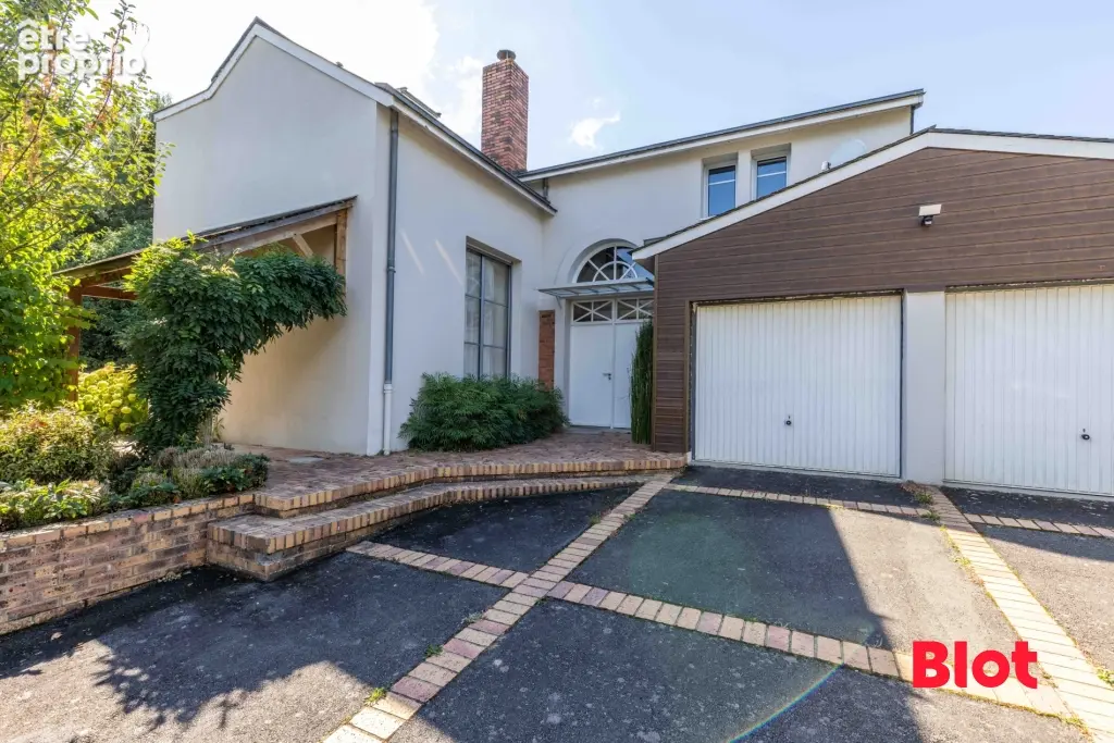 Maison 8 pièces 237 m² à vendre à Saint-Gregoire (35760) - photo 8