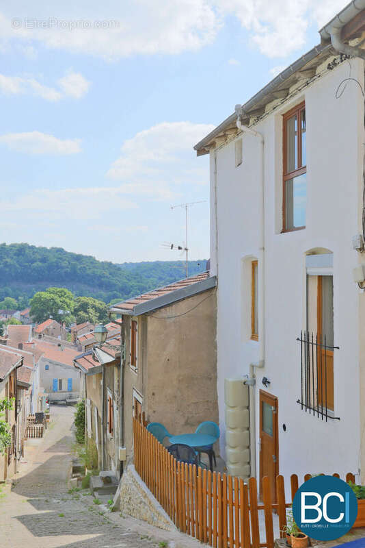 LIVERDUN - Maison 5 pièces - 146m2 - photo 15