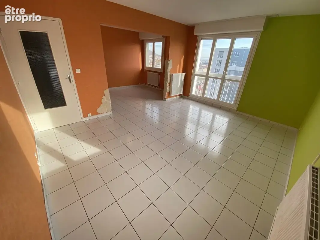 F3 bis de 80m² en étage élevé avec ascenseur ! - vue dégagée - photo 2