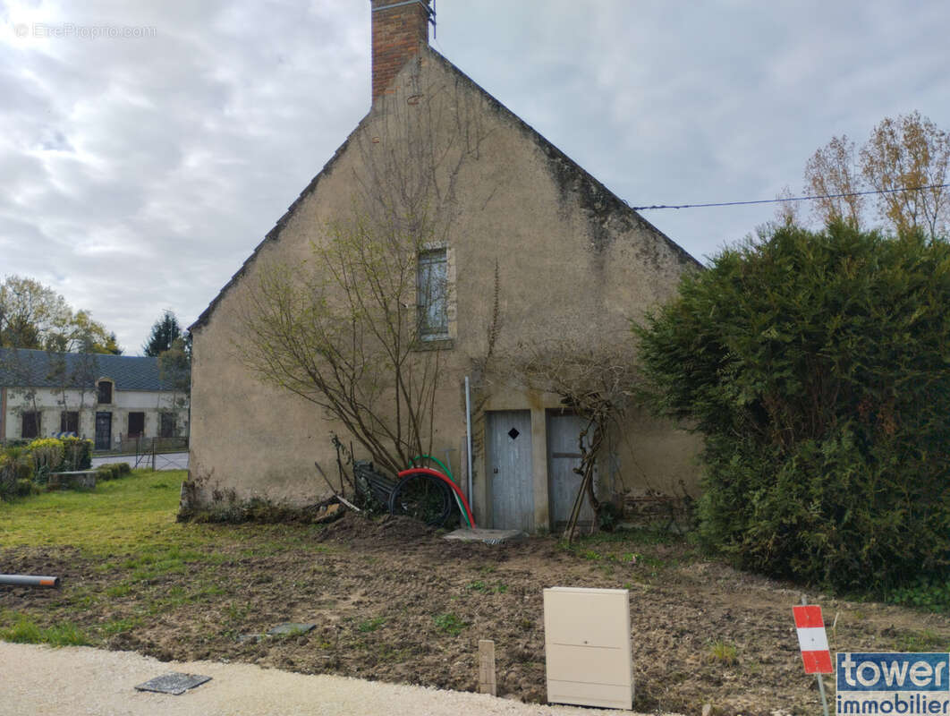 Maison à VIENNE-EN-VAL
