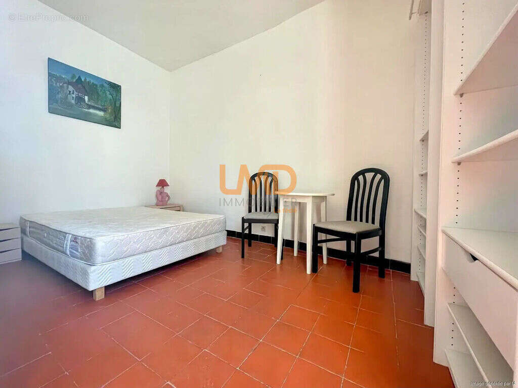 Maison à VILLENEUVE-LES-BEZIERS