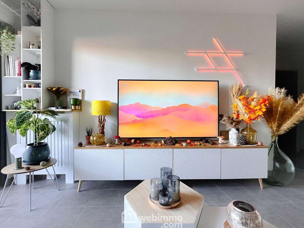 Appartement à MAZERES-LEZONS