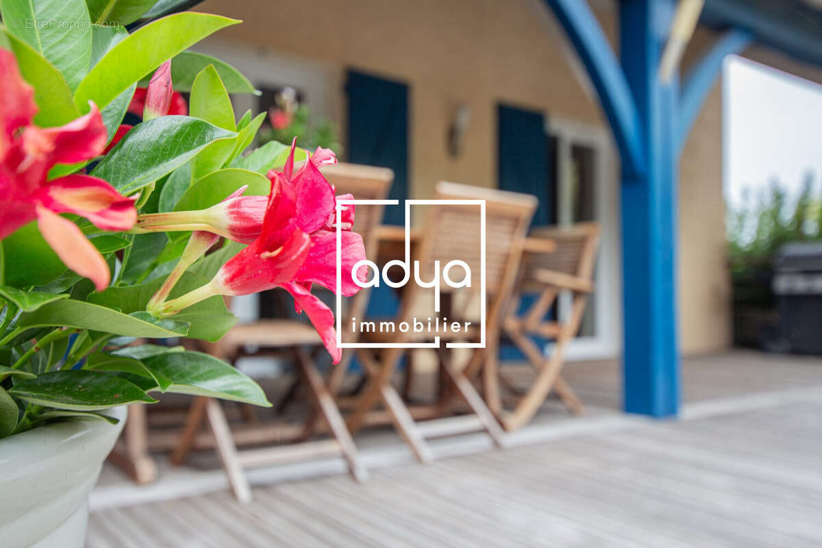 Maison 216 m² à Soulaines-Sur-Aubance  - photo 9