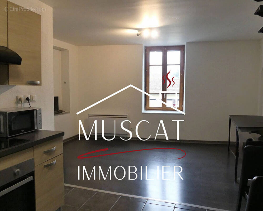 Appartement à LA TOUR-DU-PIN