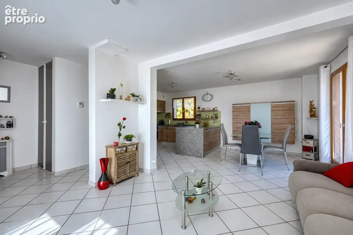 Maison individuelle sur beau terrain de 806 m2 au calme - photo 3