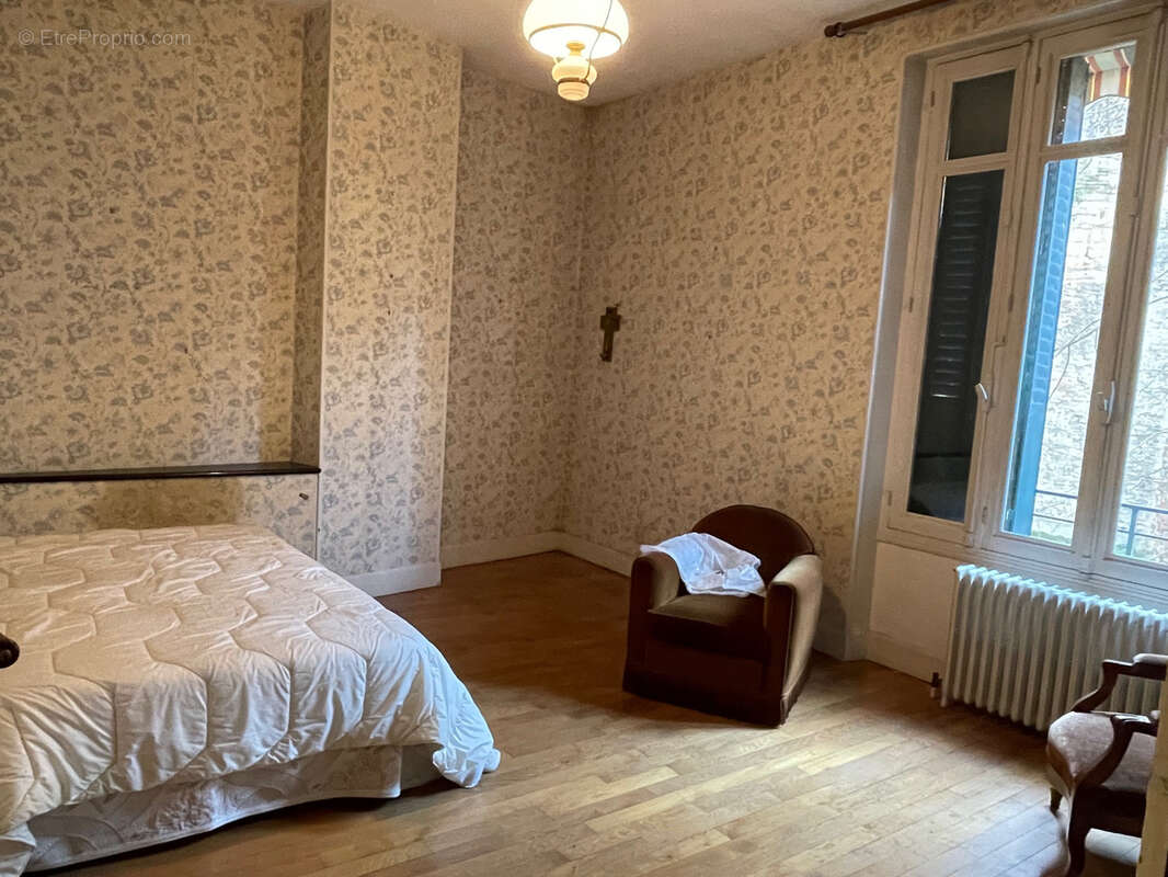 Maison à CHALON-SUR-SAONE