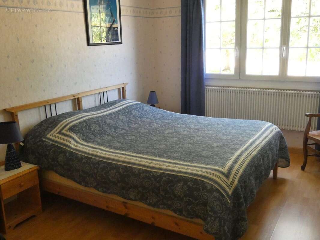 Maison à SAINT-OUEN-DE-THOUBERVILLE