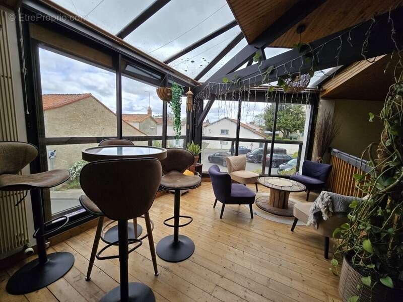 Commerce à CHANTONNAY